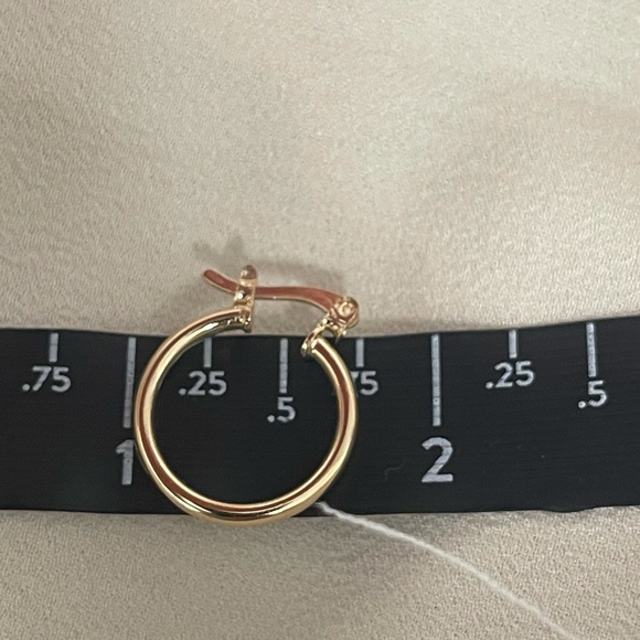 18k Gold Filled Small Hoop Earrings - Picture 5 of 7